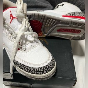Air Jordan 3 Retro